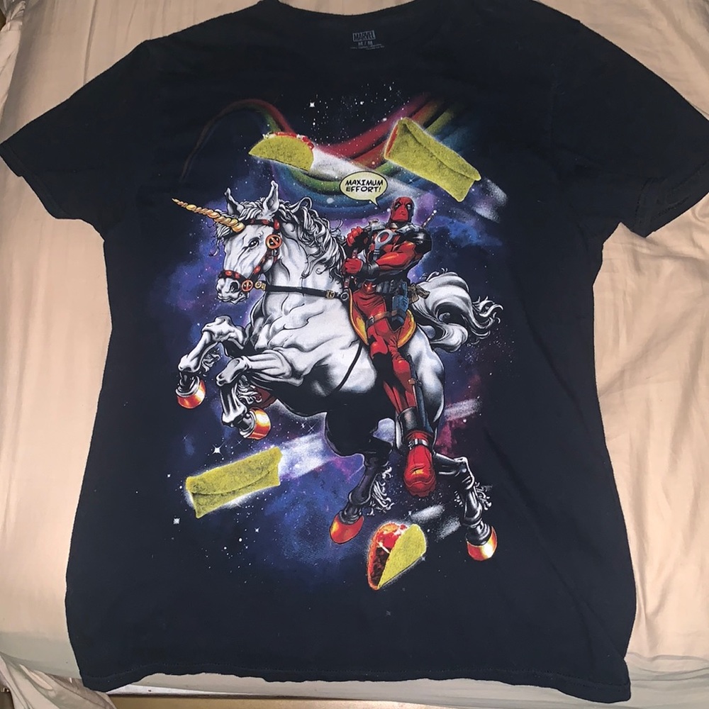 Deadpool unicorn marvel shirt M unisex